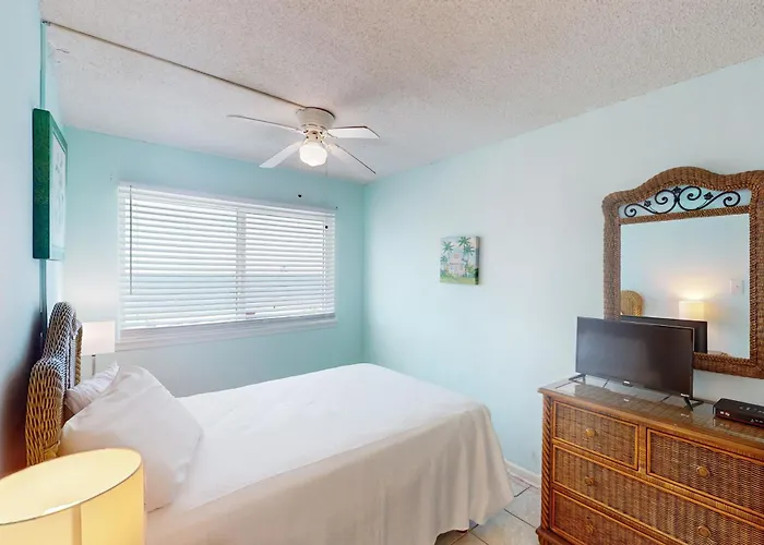 Island Shores 455